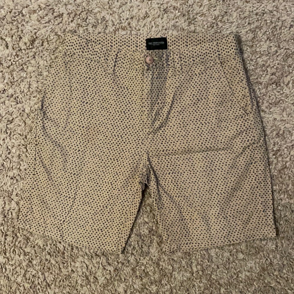 Obey propaganda shorts 8.5” inseam